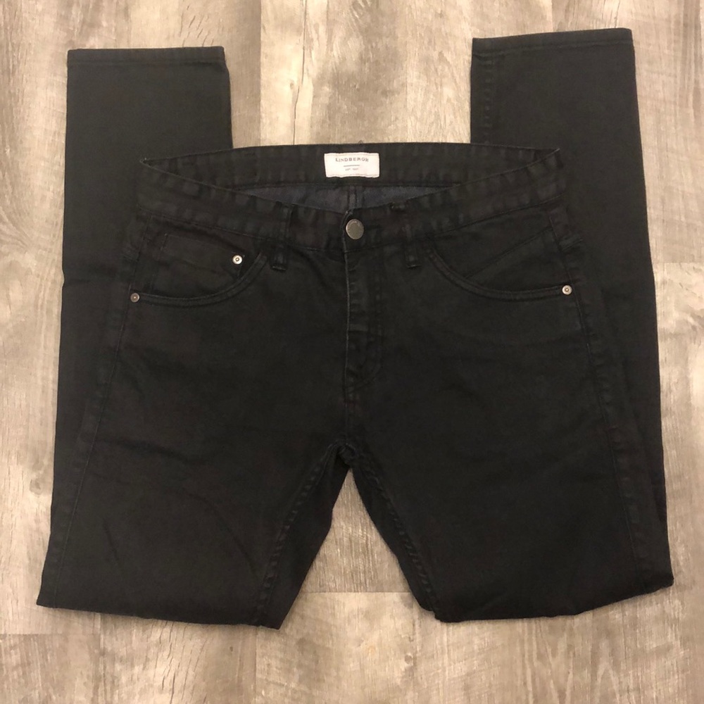 Lindbergh New York black jeans.